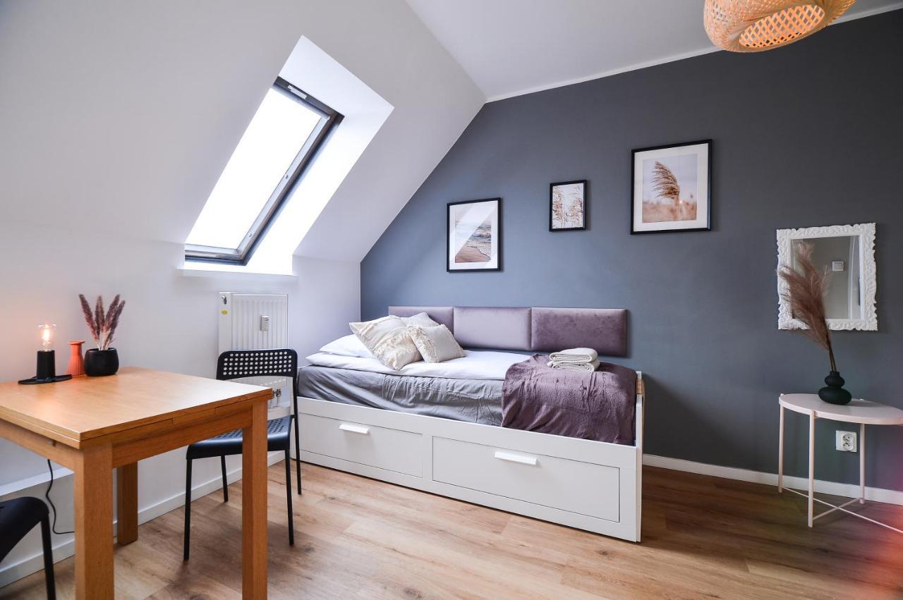 Citystay Brzezno 3 Min Do Plazy Apartmán