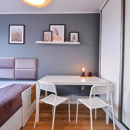 Citystay Brzezno Studio 3 Min Do Plazy Gdansk Exterior photo